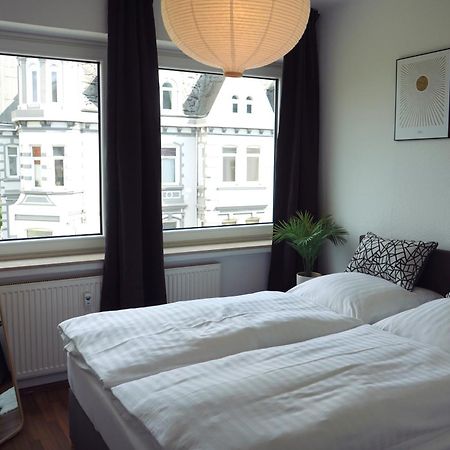 Unique - Suite - Balkon - Kueche ブレーマーハーフェン エクステリア 写真